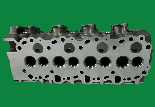 Imagen 3 de 3 de Culata Para Toyota 1kz Nueva