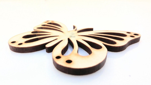Imagen 2 de 3 de Mariposa Calada X300u 5x3.3 - Mdf / Fibrofacil