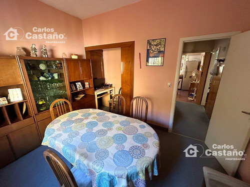 Exc. Casa En Ph De 3 Amb. Con Entrada Independiente (sin Expensas).