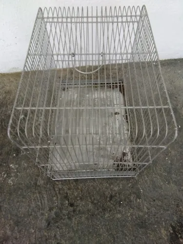 Jaula Usada Pequeña (Usado)
