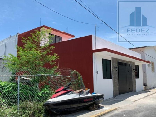 Imagen 1 de 12 de Casa Sola En Venta Maria C De Rojas