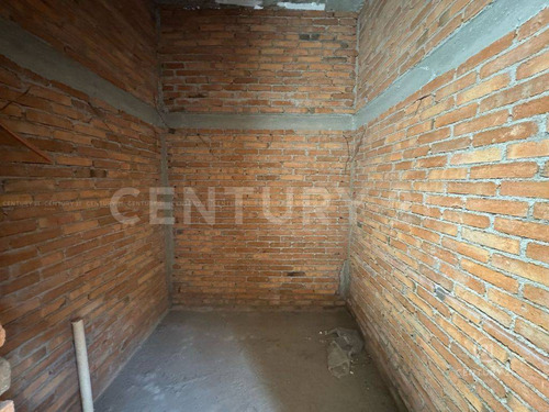 Casa En Venta En Lomas Universidad Iii Chihuahua, Chih.