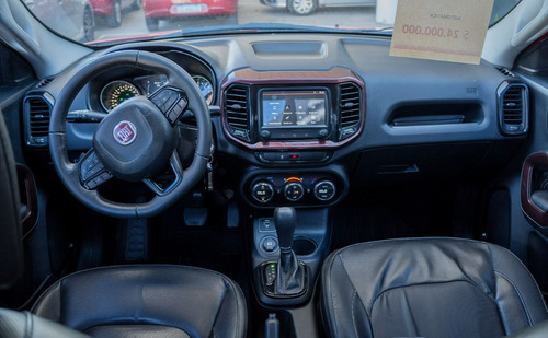 Fiat TORO 1.8 MPI FREEDOM 4X2 AT TORO 1.8 MPI FREEDOM 4X2 AT