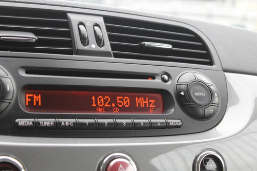 Imagem 10 de 15 de Fiat 500 Cult Dual