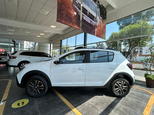 Renault Stepway 5p Intens L4/1.6 Aut