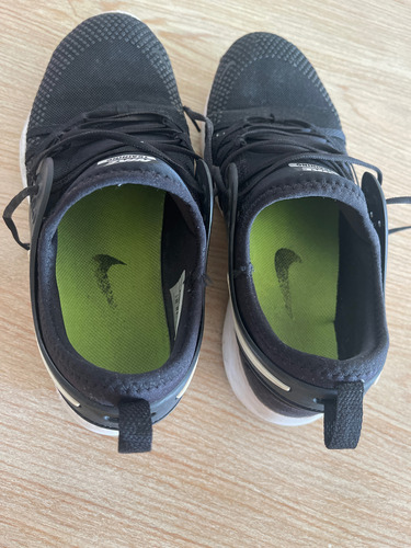 Zapatillas Nike 38.5 Negro No Adidas Puma Asics Converse Van