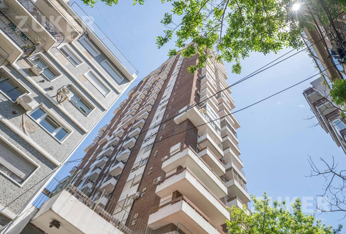 Venta Departamento En Belgrano 3 Ambientes Con Cochera Piso 26