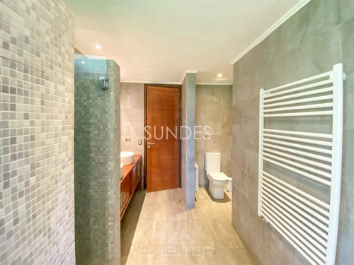 Casa En Venta Semi Nueva De 4 Dorm. En Villarrica Pucón