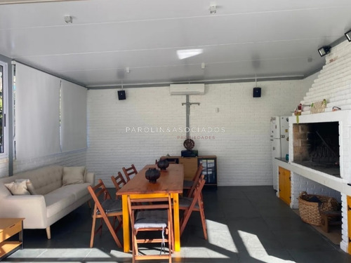 Muy Linda Casa En El Golf - Ref: 2249