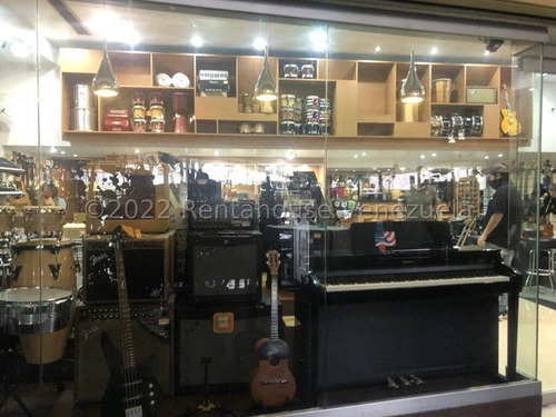 Carla Gonzalez Local Comercial En Venta En La Urbanizacion La Castellana Mls #24-15358 Centro Comercial San Ignacio