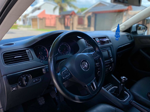 Volkswagen Vento 2.5 Luxury 170cv 2011