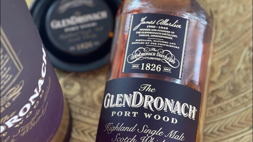 Imagen 4 de 8 de Whisky The Glendronach Port Wood 750ml En Estuche