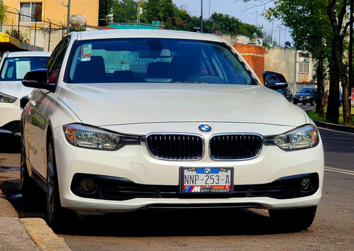 BMW Serie 3 2.0 320ia At