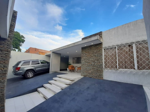 Imagen 4 de 21 de Bella Acogedora E Imponente Casa Minimalista Urb El Trigal Jc-lp