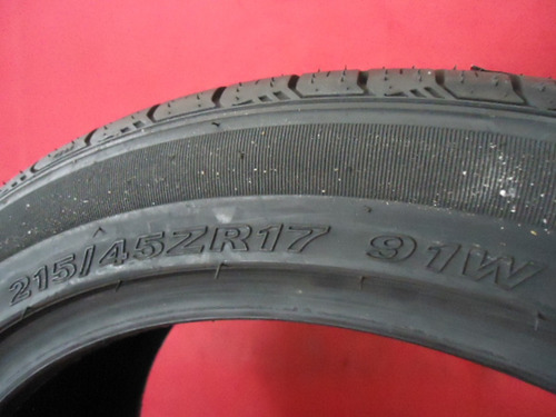 Pneu 215 45 Aro 17 Nexen Nfera Suv4 (Usado)