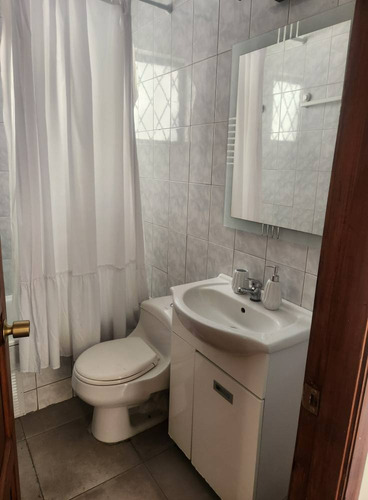 Alto Las Condes, 4 Dorm, 700 Mts2 De Terrano, Disponible