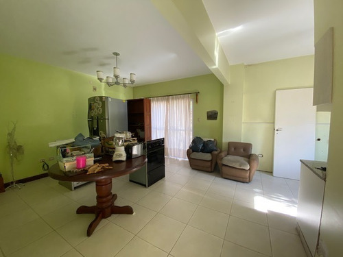 Imagen 9 de 9 de Venta- Casa 3 Ambientes Con Jardin Y Cochera