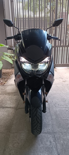 Imagen 4 de 8 de Yamaha Nmax 155 -scooter-
