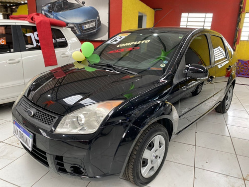 Imagem 1 de 11 de Ford Fiesta 1.0 Sedan Completo