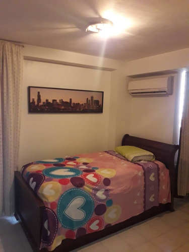Imagen 11 de 12 de Apartamento Remodelado En Lomas Del Avila