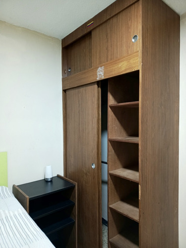 Habitación Para Caballero Colinas D La California Macaracuay