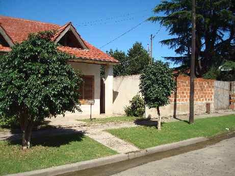 Imagen 2 de 14 de Chalet En Venta En Moron Sur