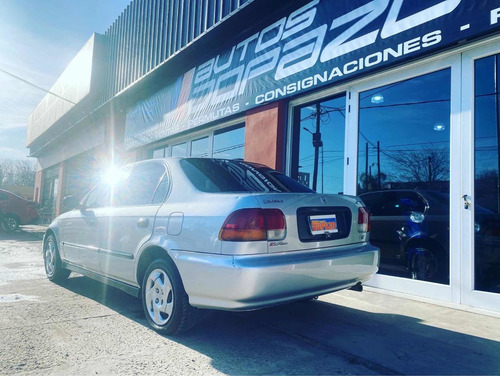 Imagen 5 de 11 de Honda Civic 1997 1.6 Lx