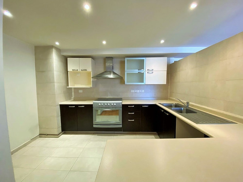 Imagen 5 de 19 de Departamento En Venta En Aquario:
