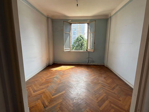 Venta Caballito Departamento 4 Ambientes Frente