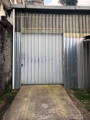 Imagem 8 de 8 de Terreno Com Salao 10x50 = 500m²- Aluga Apenas O Salao 90m-jardim Independencia - V-3620
