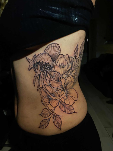 Imagem 1 de 1 de Tatuagem