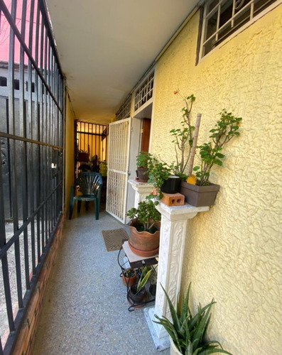 Moc Apartamento En Venta En La Castra
