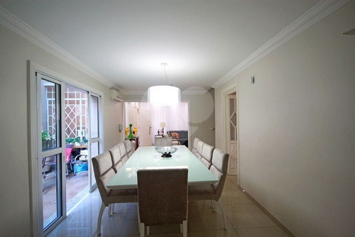 Sobrado Em Rua Tranquila - 353-im320701