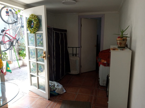 Imagen 4 de 17 de Casa En La Villa La Reina Frente Al Hospital Militar