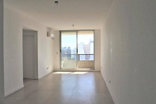 Imagen 6 de 30 de Departamento Con Cochera. Muy Luminoso Y Amenities