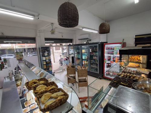 Vendo Llave De Panadería, Confitería, Sandwicheria, Rotisería, En Funcionamiento. ¡¡¡invertís Y Ganas!!!