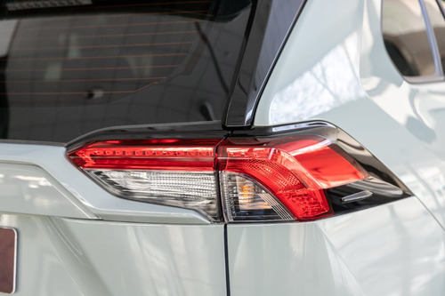 Toyota RAV4 LIMITED PLUS 4X2