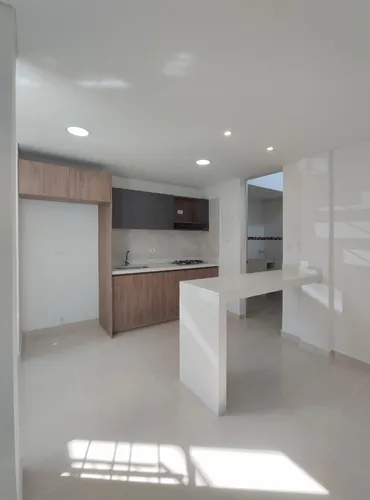 Casa En Arriendo En Prados Del Este. Cod A30837
