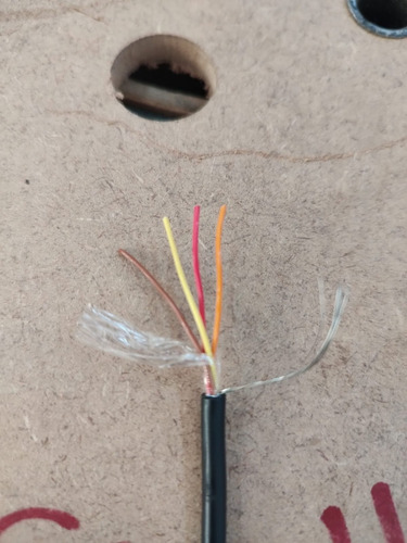 Imagem 2 de 3 de Cabo Manga 4x26awg Blindado Em Fita (100 Metros)
