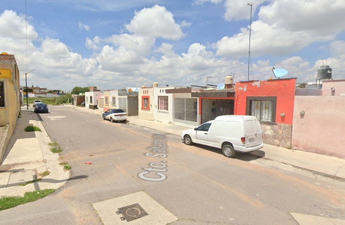 Sk01- Casa En Remate Bancario En Cto. Saltamontes, Pozo Bravo, Ags. (65% Debajo De Su Valor Comercial, Solo Recursos Propios)