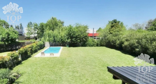 Casa En Venta Ubicado En Santa Catalina, Villanueva, Tigre