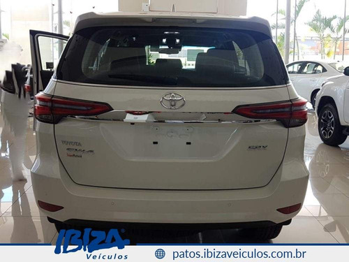 Imagem 3 de 6 de Toyota Hilux Sw4 Srx 4x4 2.8 Tdi 16v Dies. Aut. Diesel 2022