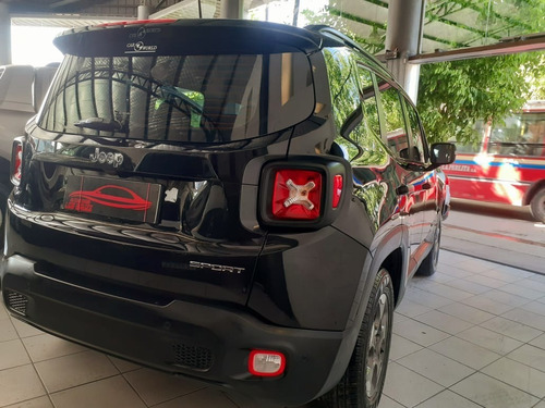 Jeep Renegade Sport 1.8