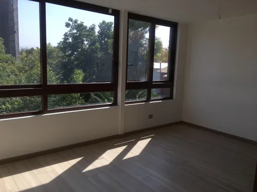 Townhouse, Departamento De Tres Niveles Con Azotea Privada