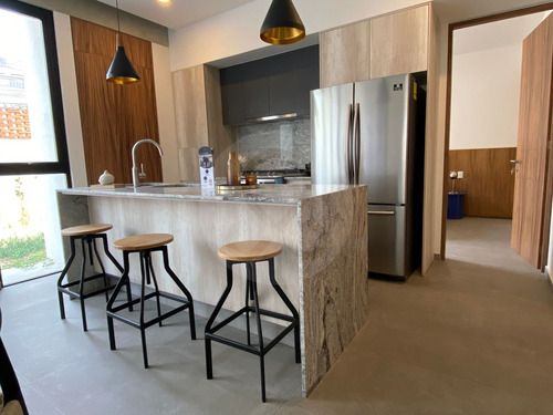 Departamento En Venta Providencia, Colomos Providencia
