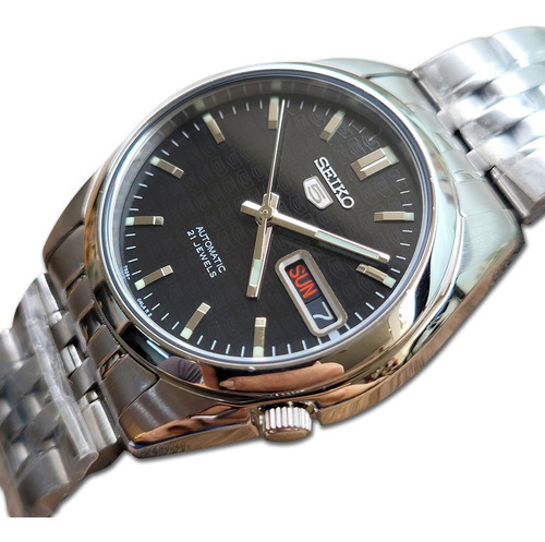 Relógio Seiko 5 Automático Snk361k1 Calendario Duplo Aço Cor Da Correia Prateado Cor Do Bisel Prateado Cor Do Fundo Preto