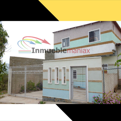 Imagen 2 de 10 de Casa En Venta