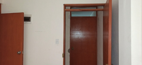 Imagen 2 de 15 de Remato Departamentos En San Juan De Miraflores, Urb. La Merced De Lima. S/. 145,000. Ó 50% De Inicial. 994993550