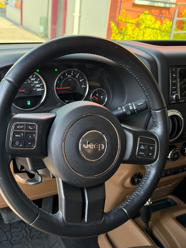 Jeep Wrangler JK Unlimited Sahara