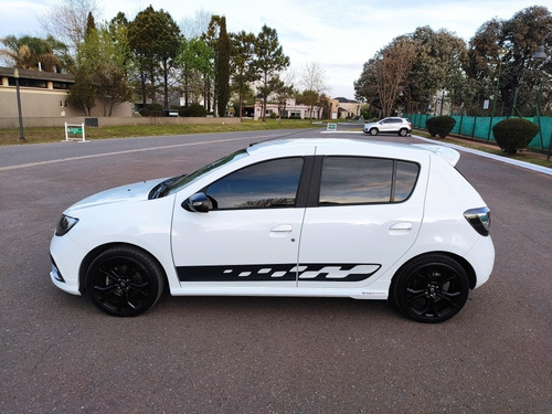 Renault Sandero 2016 2.0 Rs 145cv